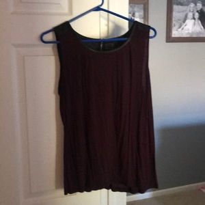 Sleeveless blouse